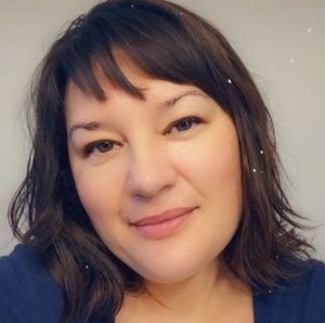 Meet your Posher, Alisa